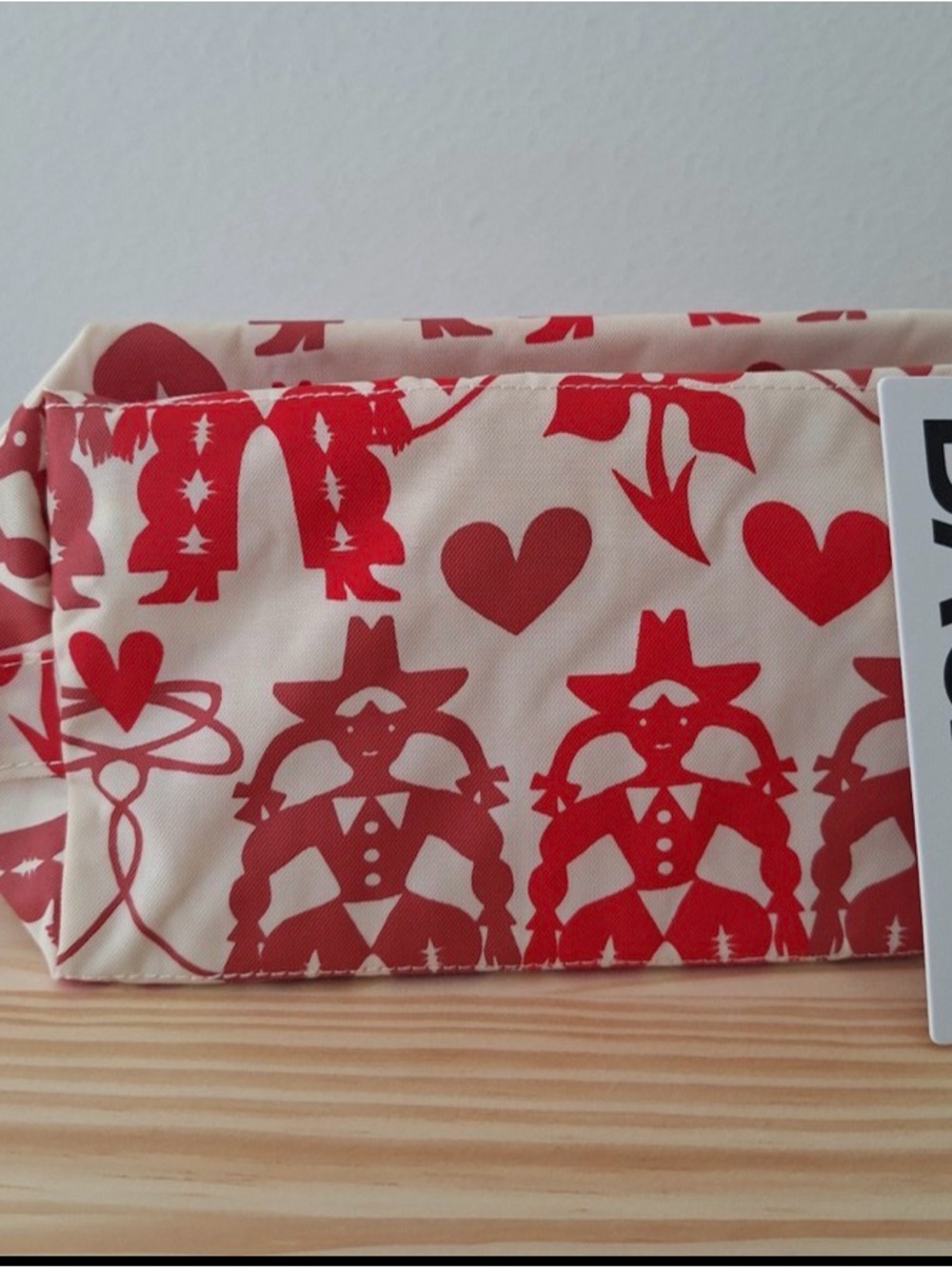 NWT Baggu Red Cream Cowgirl Dopp slot Cosmetic Pouch with Red Folk